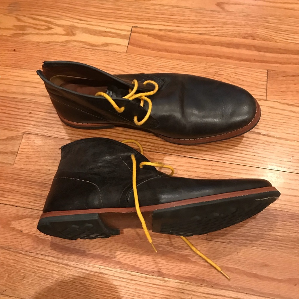 Timberland Boot Company leather Chukkas